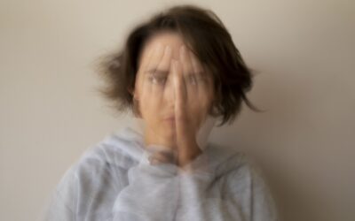 Comprendre le lien entre l’anxiété et le trauma pour mieux s’en libérer